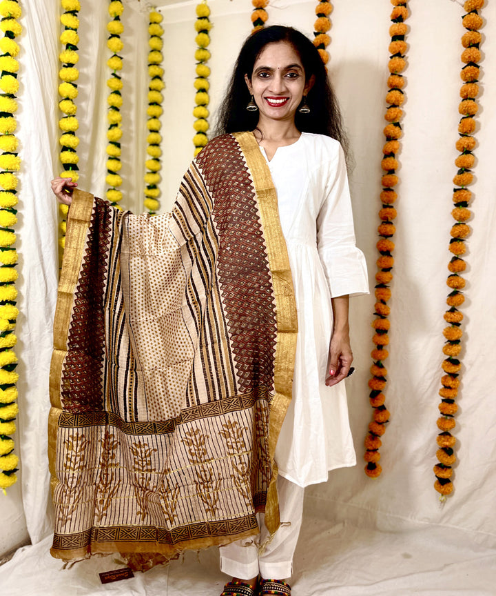 Beige maroon hand block printed meheswari dupatta