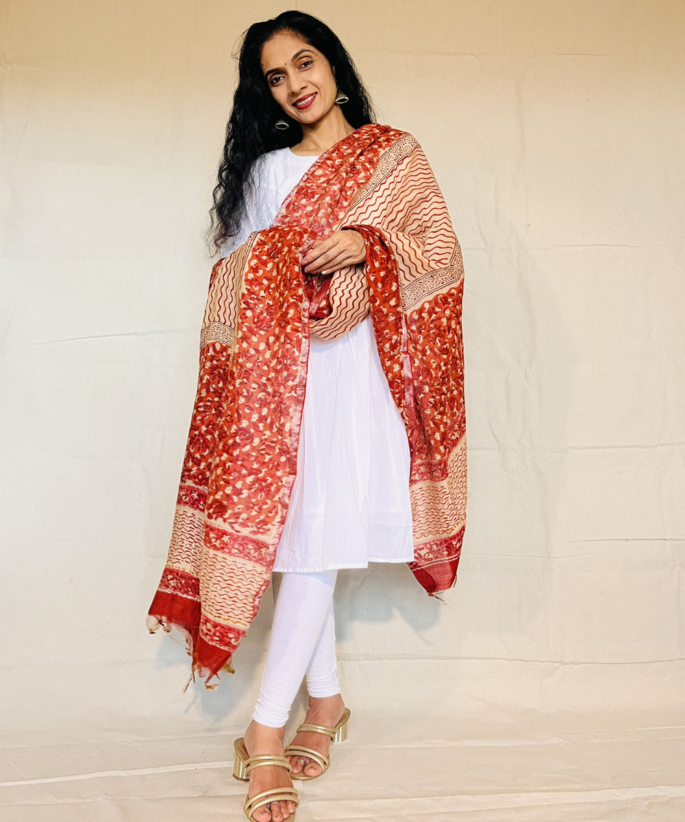 Red white hand block printed chanderi silk dupatta