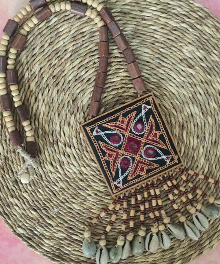 Multicolor hand embroidered pendant necklace