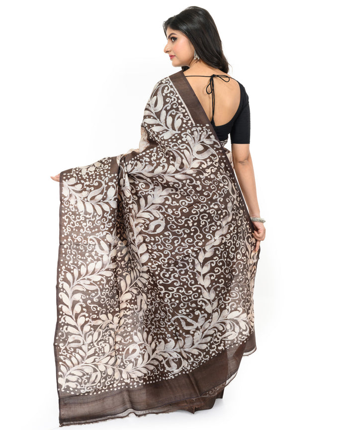 Grey handwoven batik silk saree