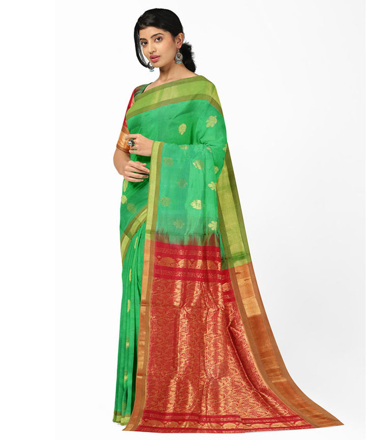 Green red sico handwoven madhavaram saree