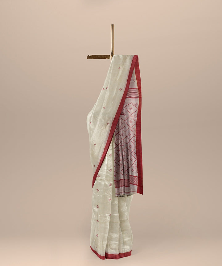 Offwhite red handloom soft cotton jamdani saree