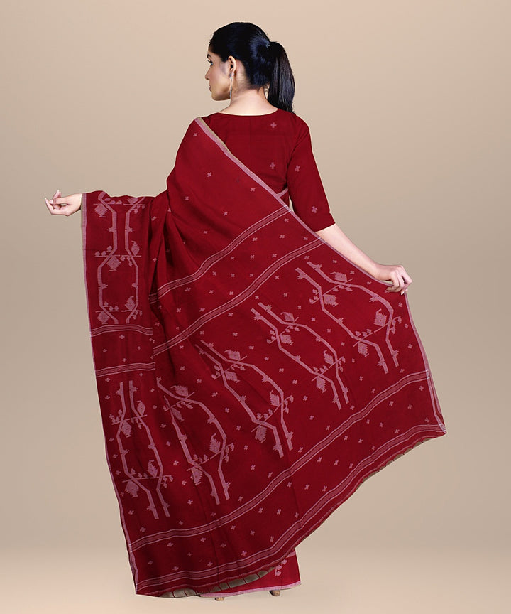 Red offwhite handloom jamdani soft cotton saree