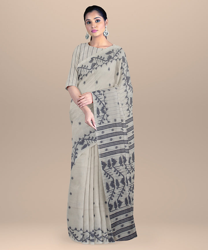 Offwhite navy blue handloom jamdani soft cotton saree