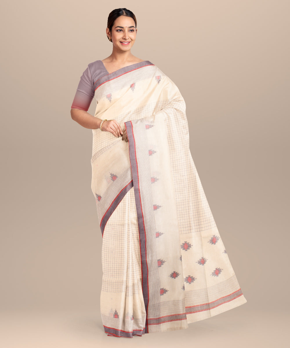 Off white grey red handloom jamdani cotton saree