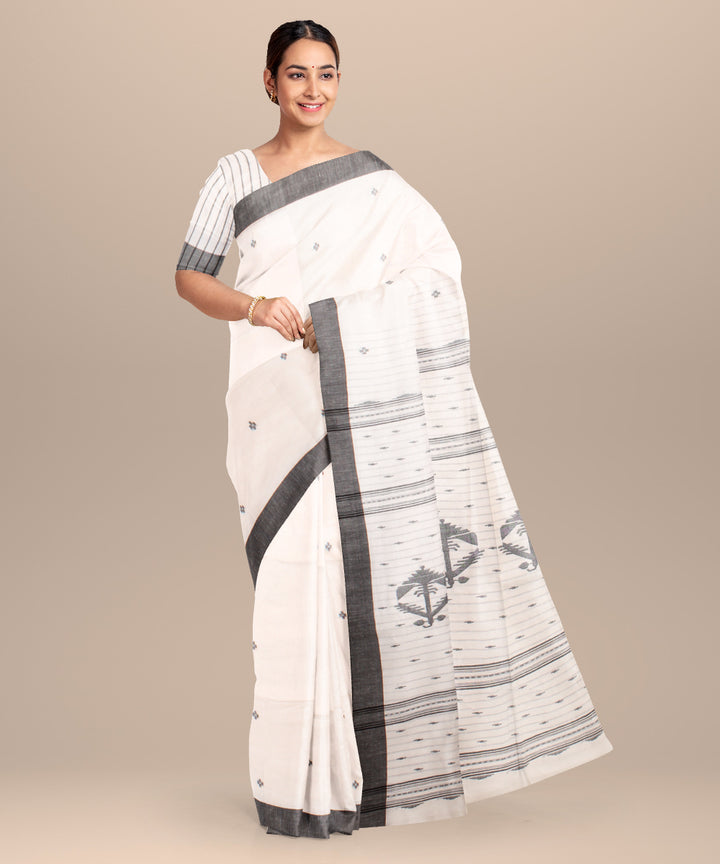White grey handloom jamdani cotton saree