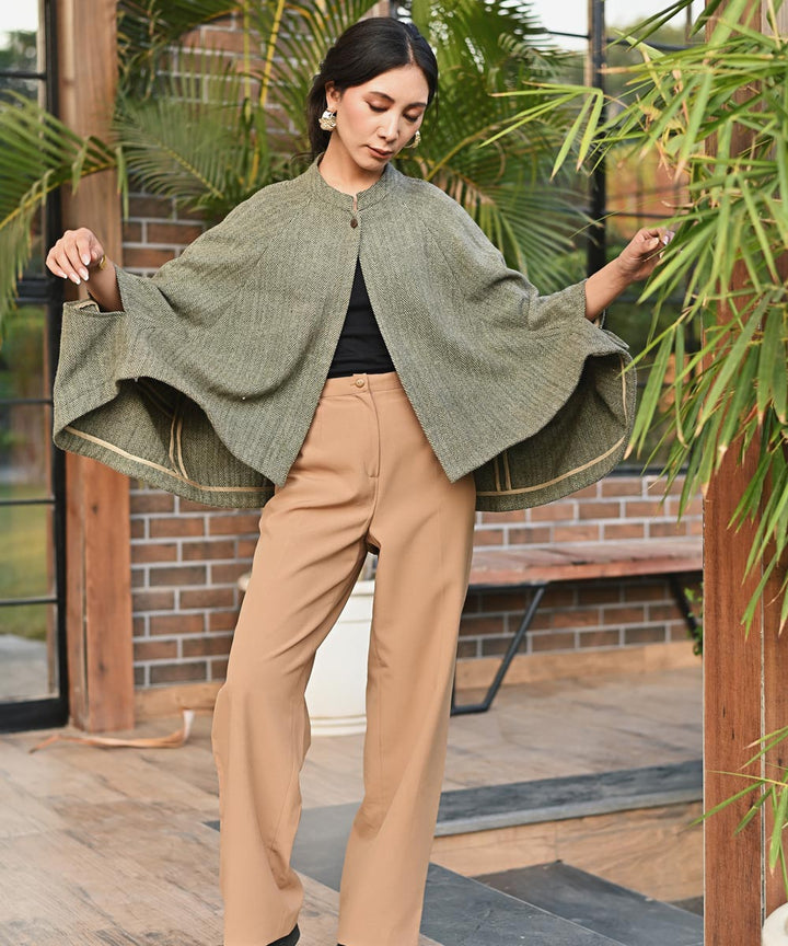 Green handwoven woolen front open poncho