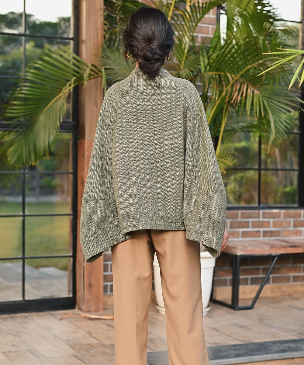 Green handwoven woolen front open poncho