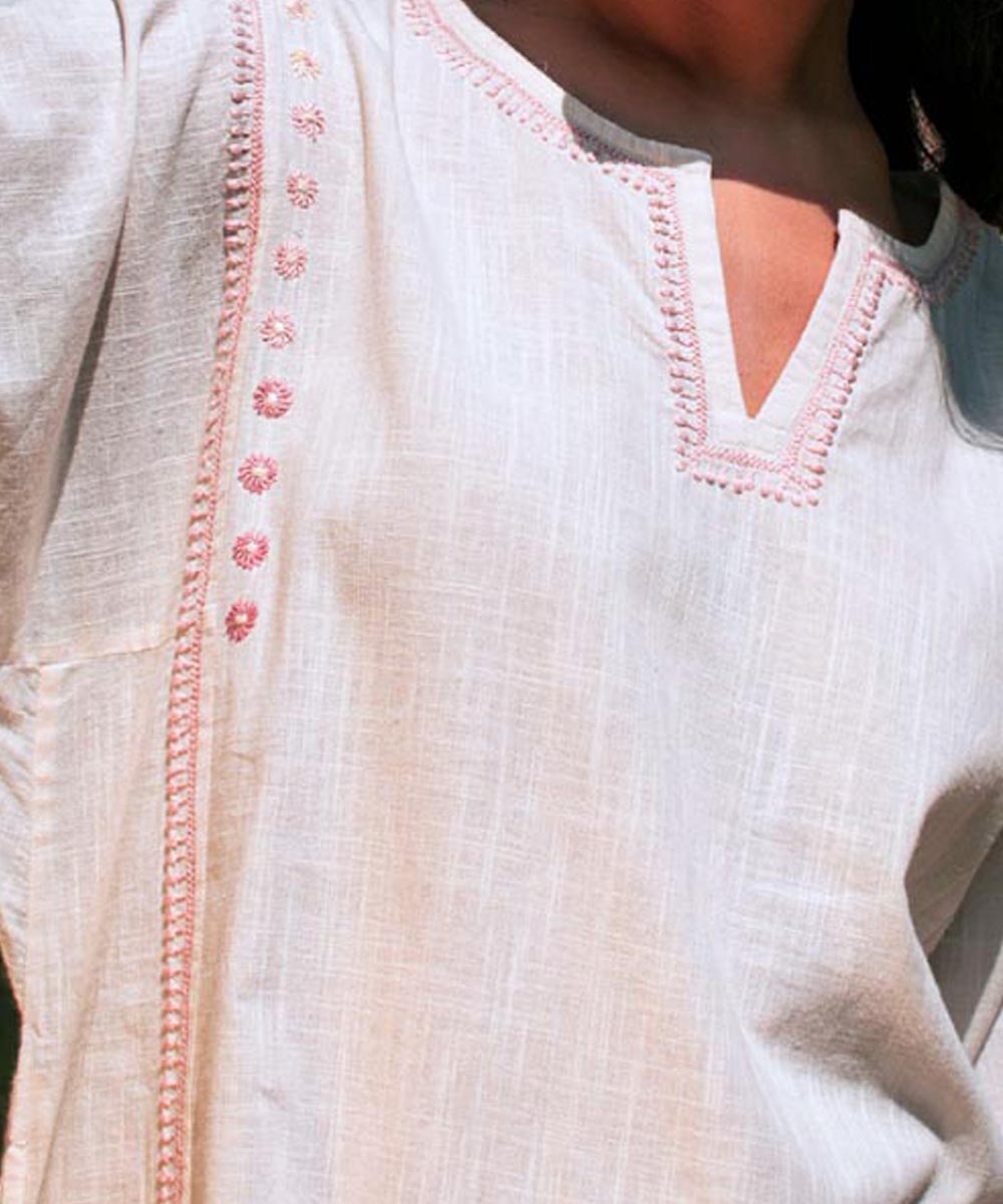 Offwhite handembriodery chikankari cotton straight kurta