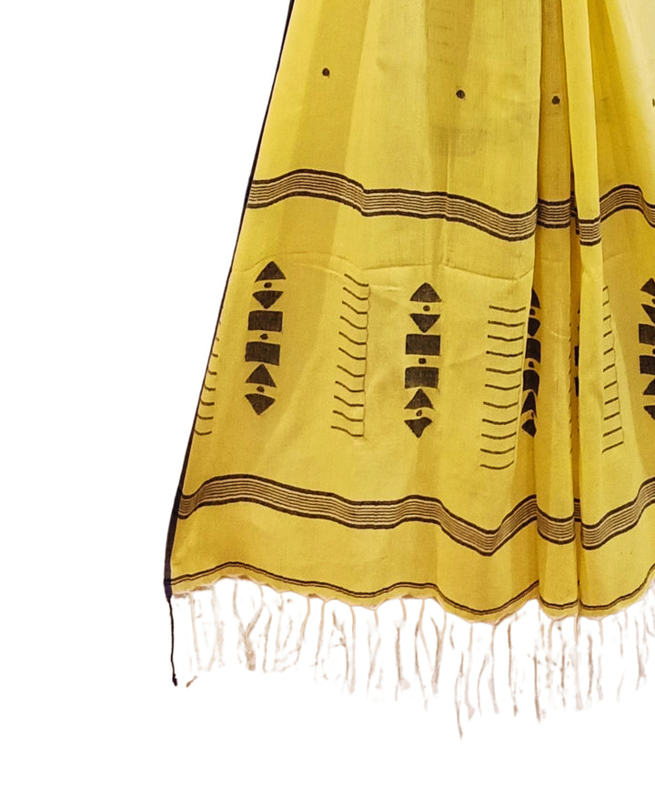 Light yellow handwoven cotton jamdani stole