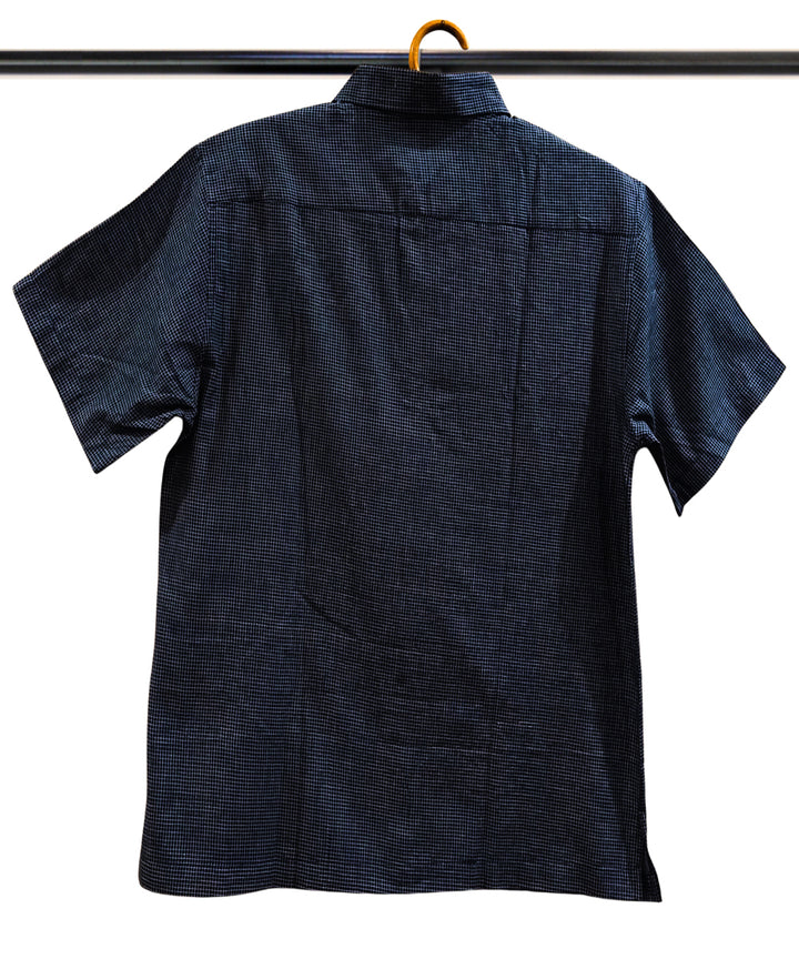 Naby blue white half sleeve checks shirt