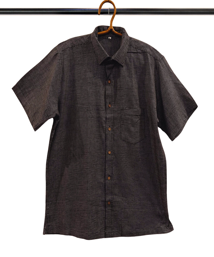 Half sleeve black white checks shirt