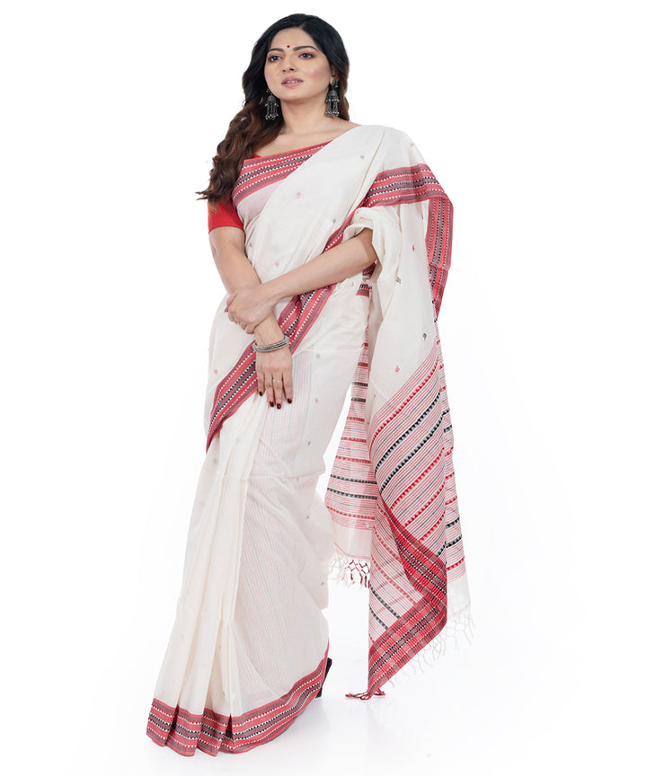 White brown handwoven cotton tangail saree