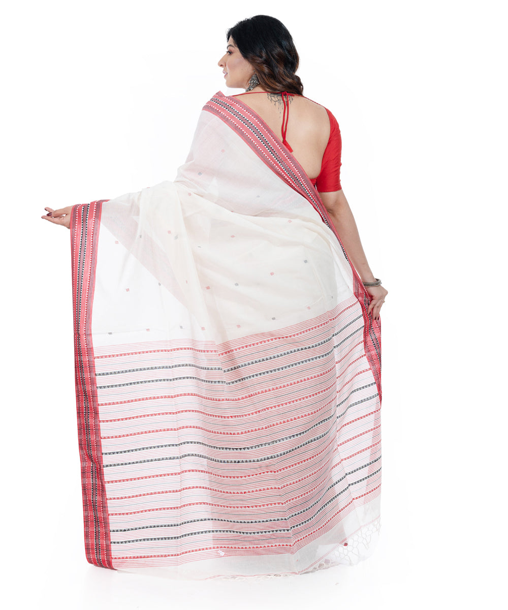 White brown handwoven cotton tangail saree