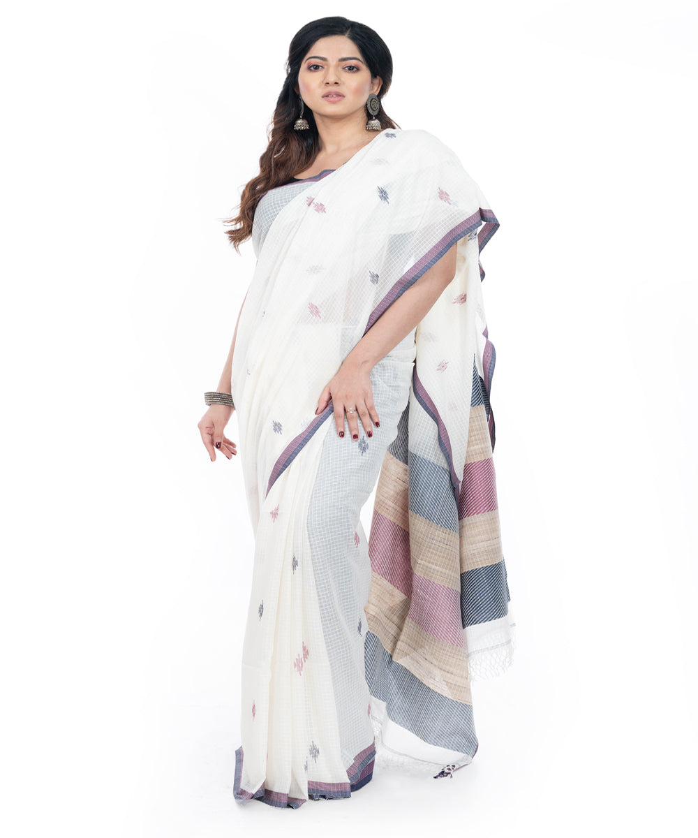 White handwoven cotton tangail saree