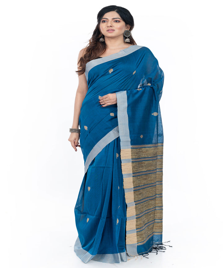 Sky blue with offwhite border handwoven cotton tangail saree