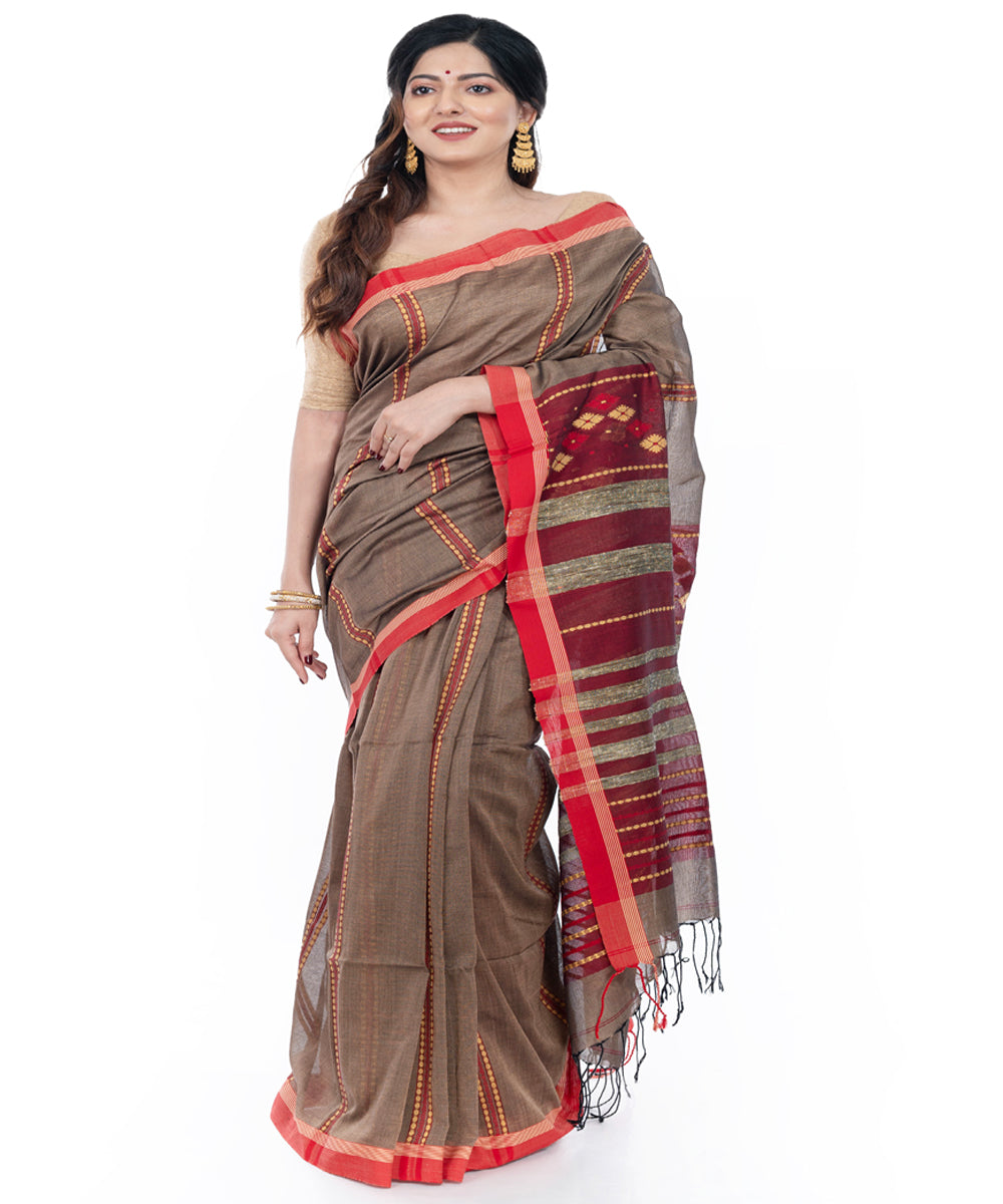 Grey red handwoven cotton tangail saree