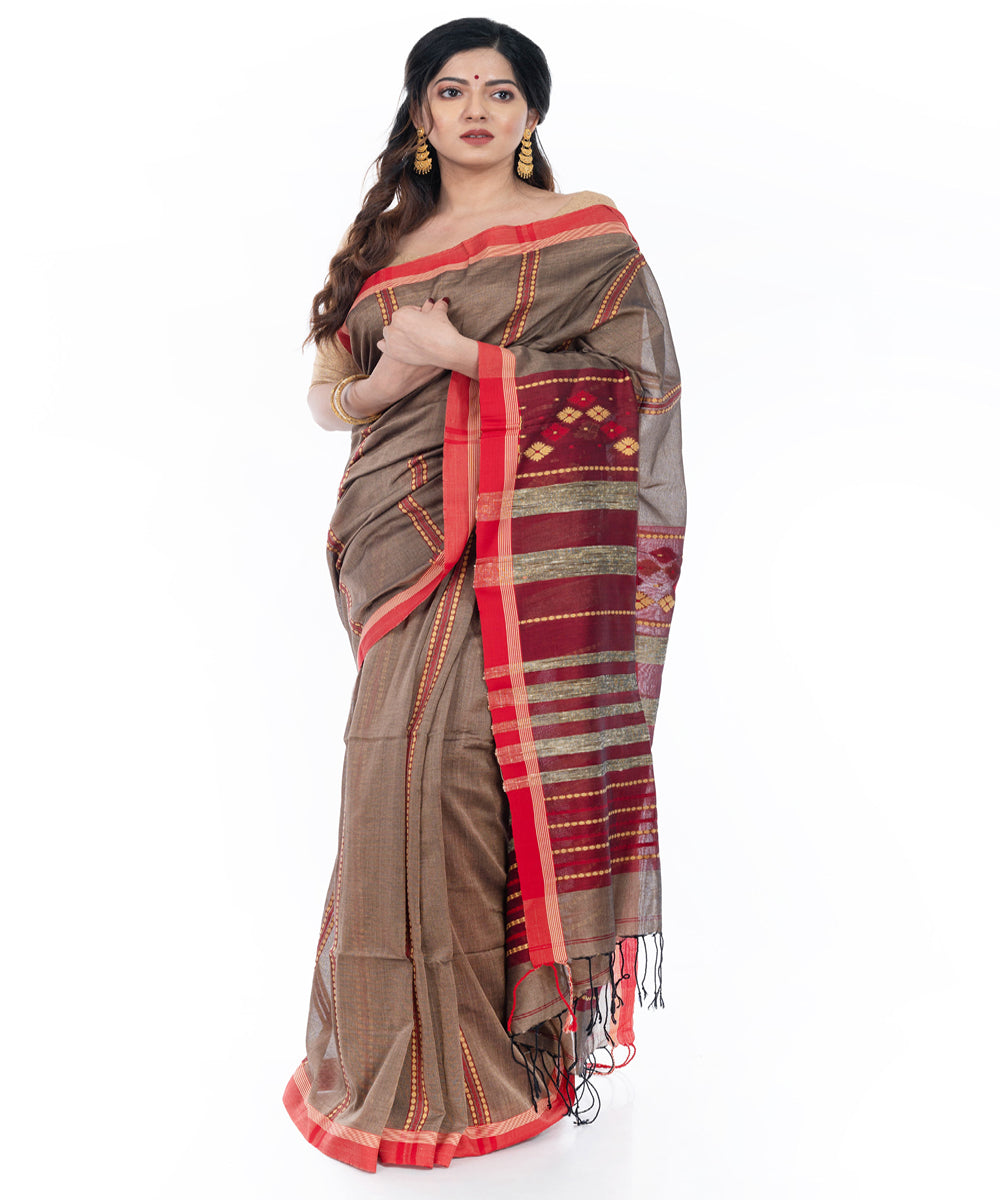 Grey red handwoven cotton tangail saree