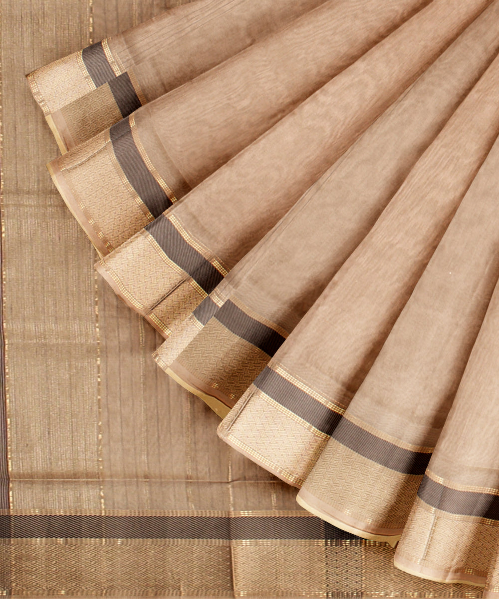 Beige grey maheshwari handloom cotton silk saree