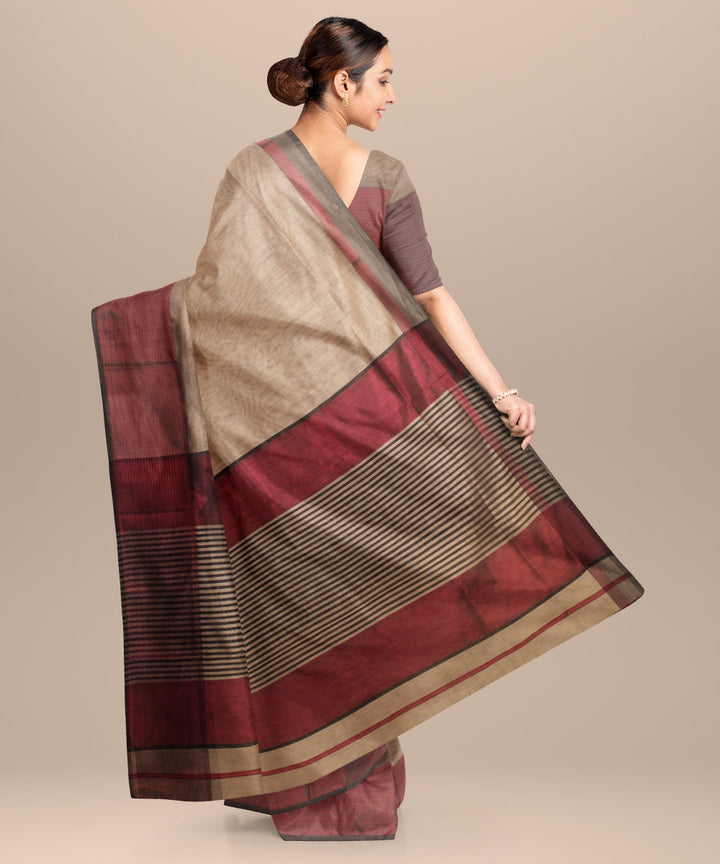 Beige red maheshwari handloom cotton silk saree