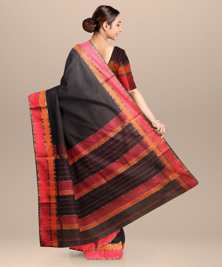 Black red maheshwari handloom cotton silk saree