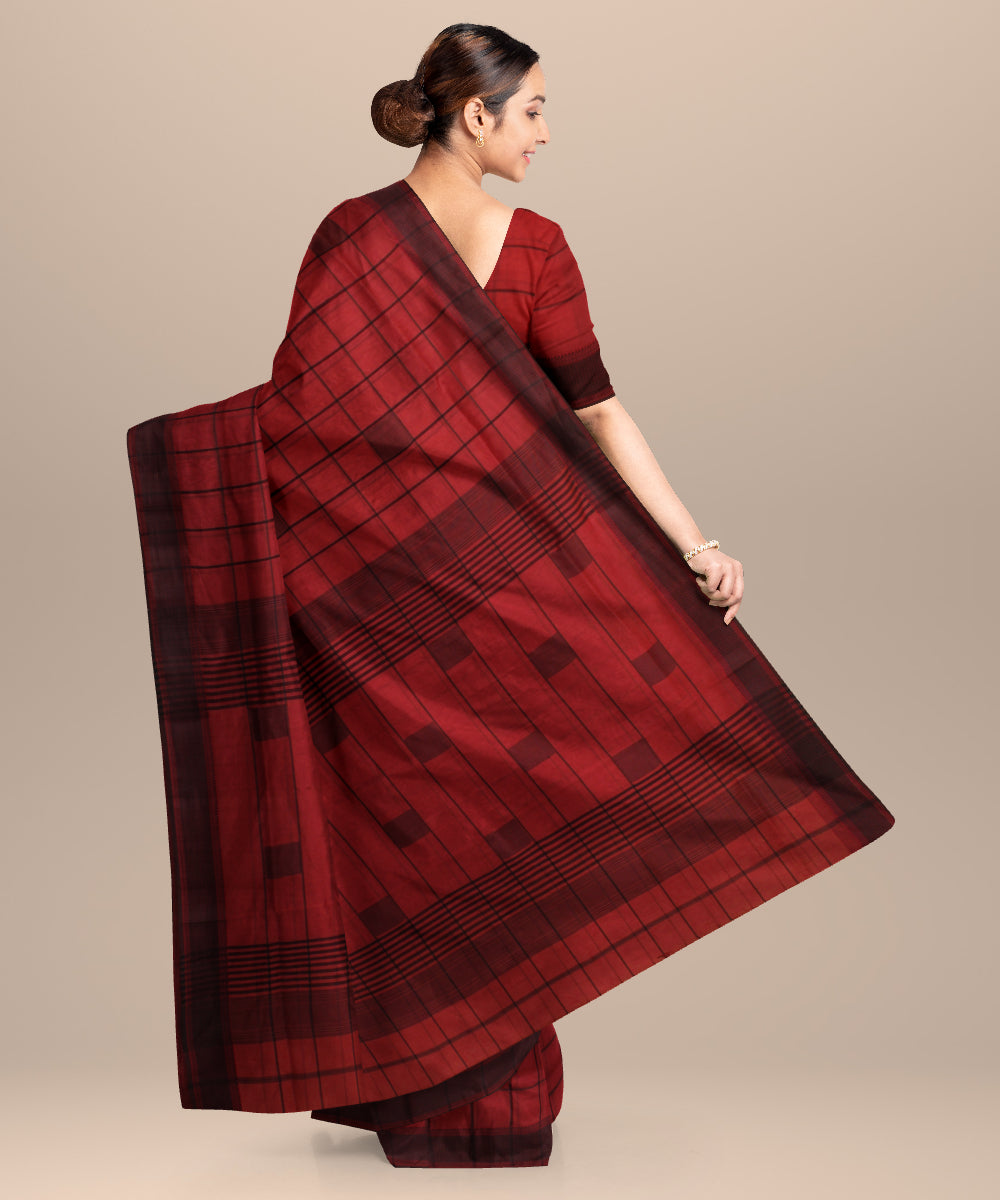 Dark red black maheshwari handloom cotton silk saree