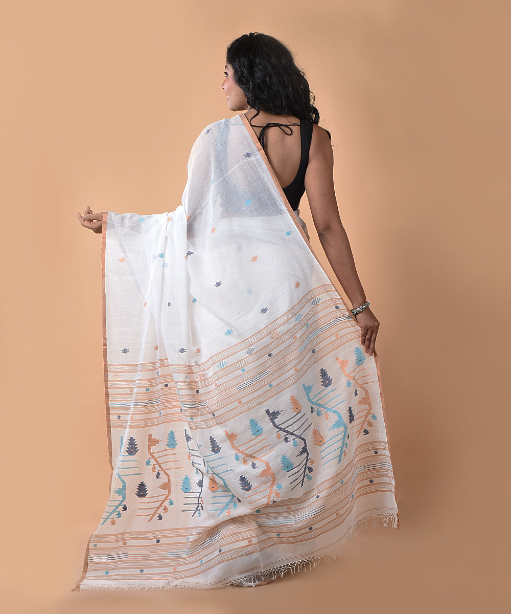 White handwoven cotton jamdani saree