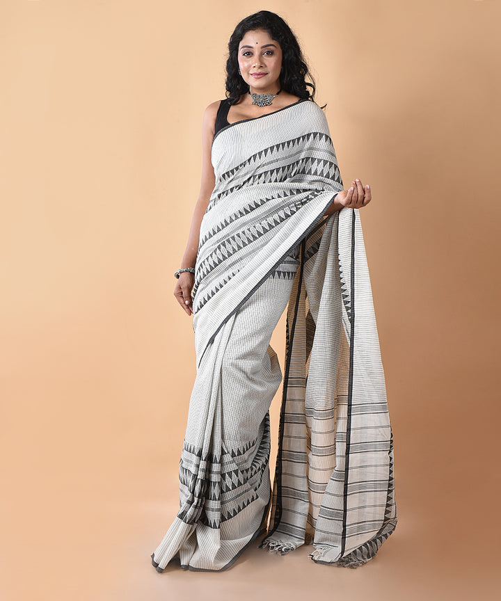 Grey handwoven cotton jamdani saree