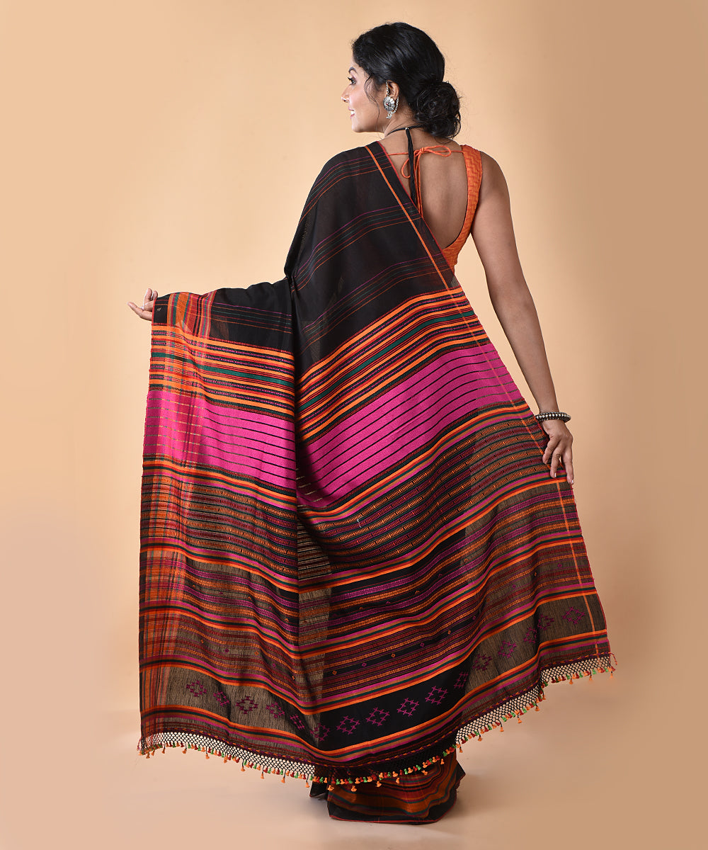 Black red cotton handwoven jamdani saree