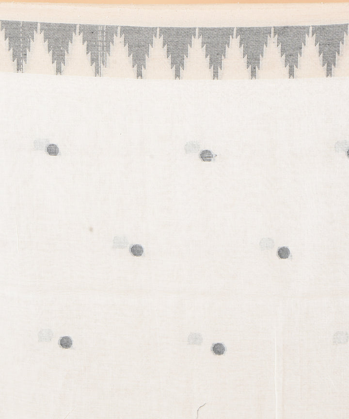 Offwhite black cotton handwoven jamdani saree