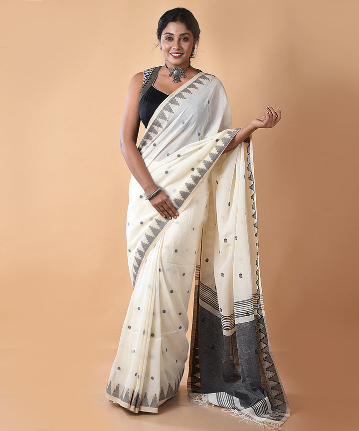 Offwhite black cotton handwoven jamdani saree