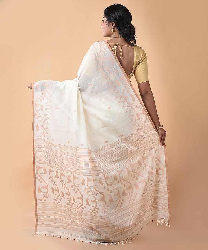 Offwhite handloom jamdani cotton saree