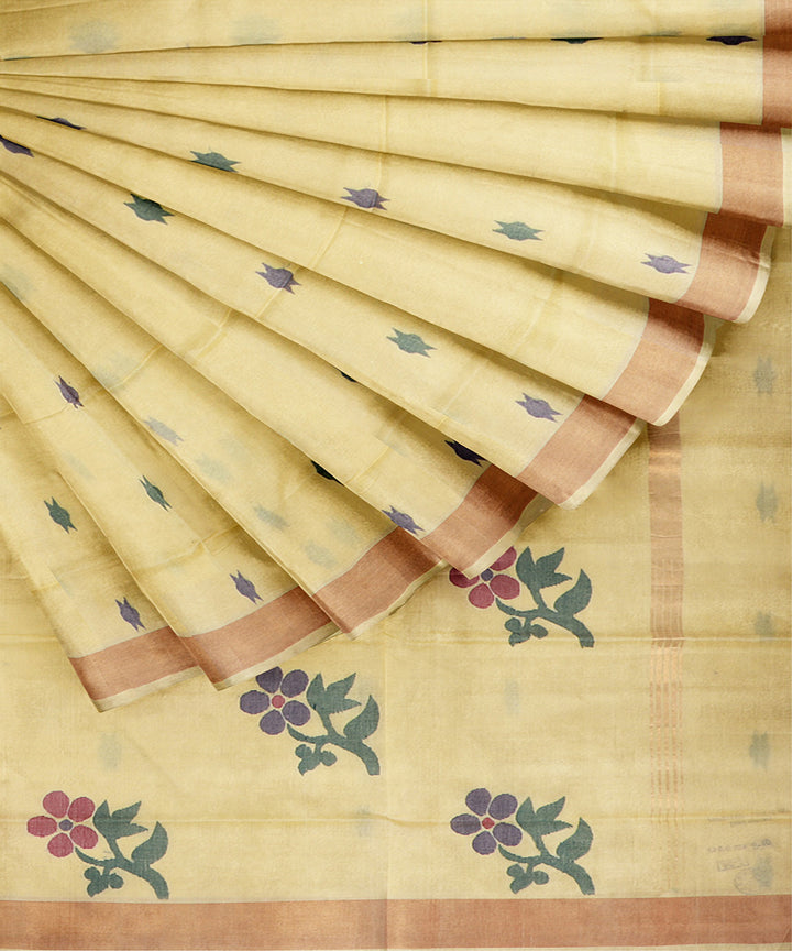 Cream flower motif cotton handwoven uppada saree