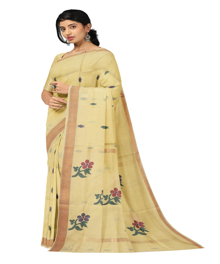 Cream flower motif cotton handwoven uppada saree