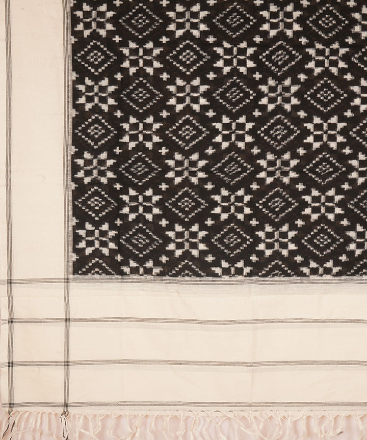 Black offwhite handloom pochampally ikat cotton teliyarumal dupatta