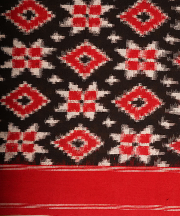 Red double ikat cotton handloom pochampally ikat teliyarumal dupatta