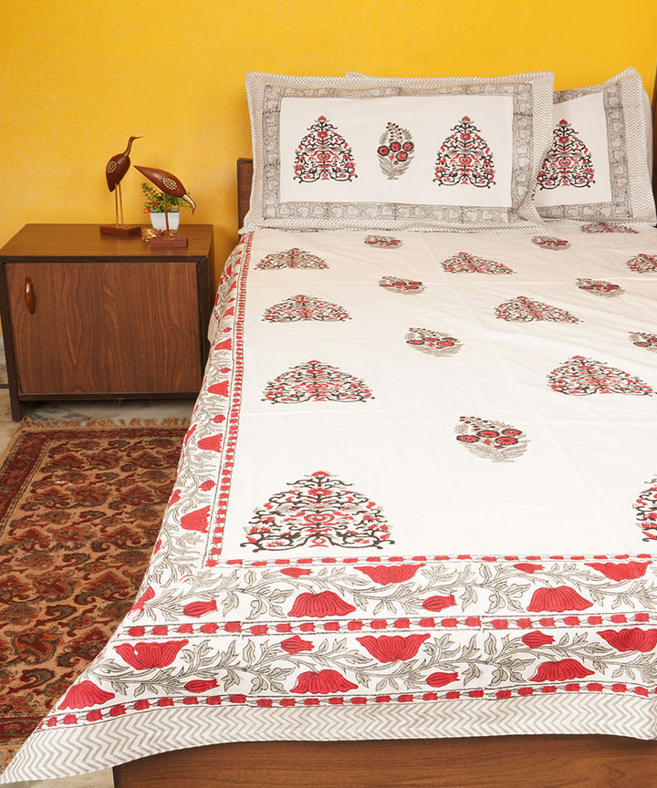 White maroon cotton hand block printed bedsheet