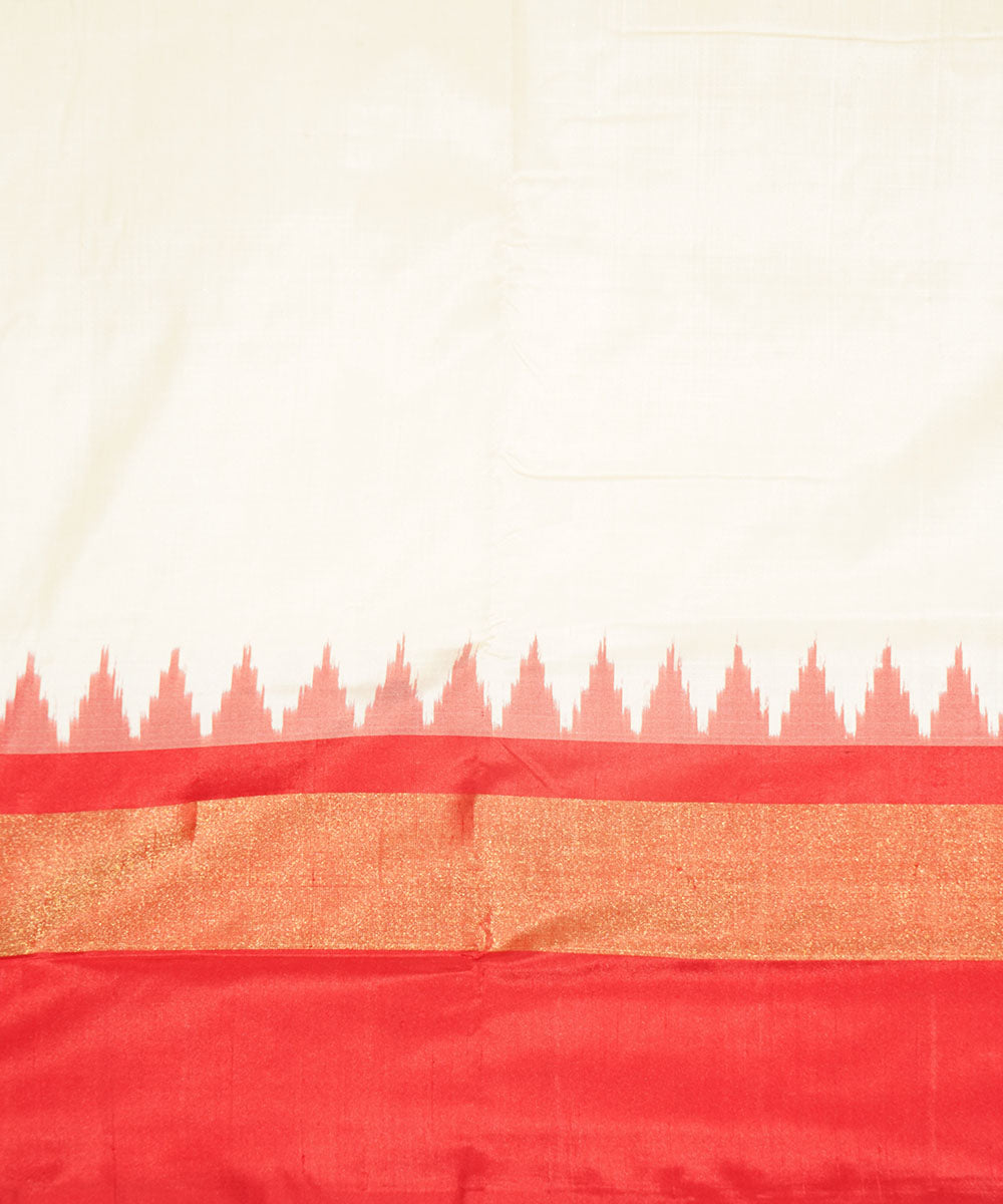 White red handwoven pochampally silk ikat saree