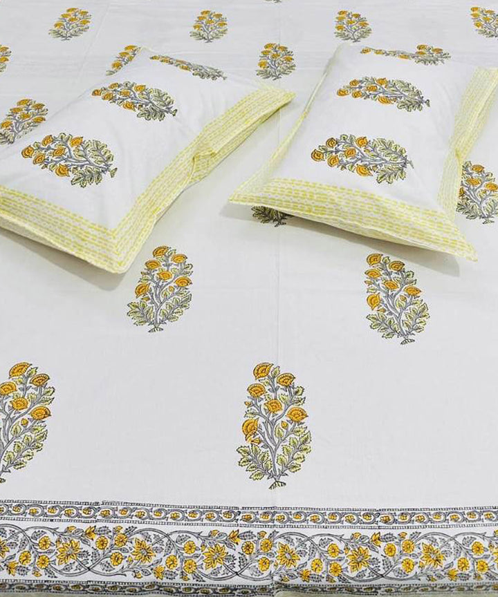 Yellow sanganeri block printed king size cotton bedsheet