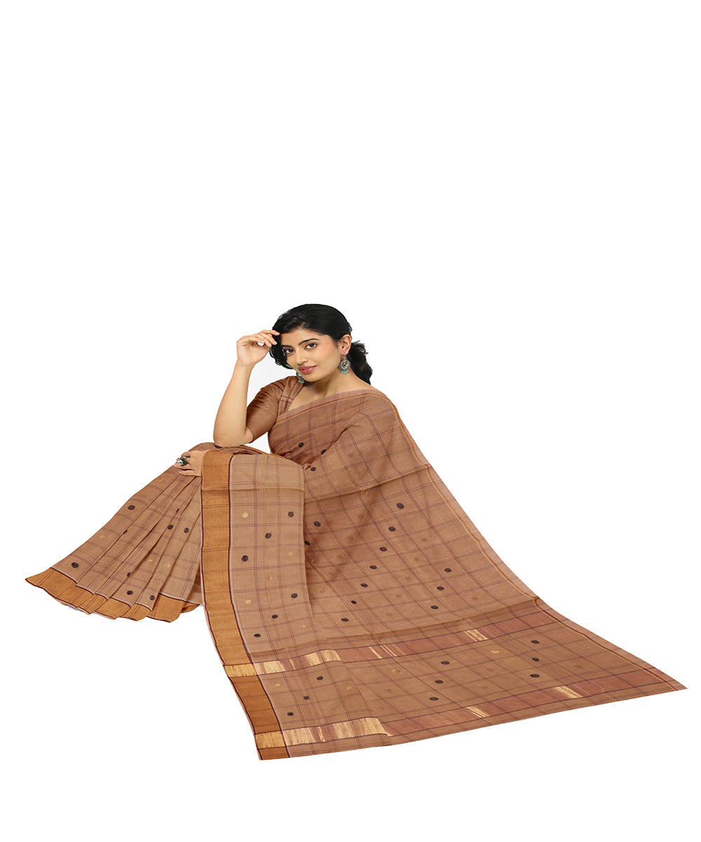 Brown checked cotton handwoven venkatagiri saree