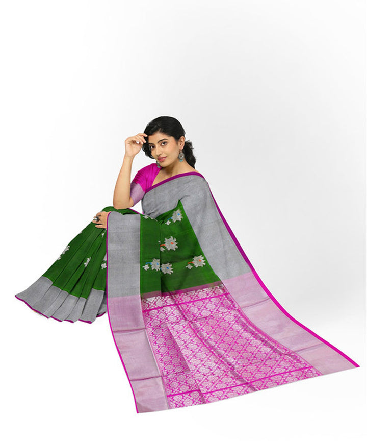 Green magenta silk handwoven venkatagiri saree
