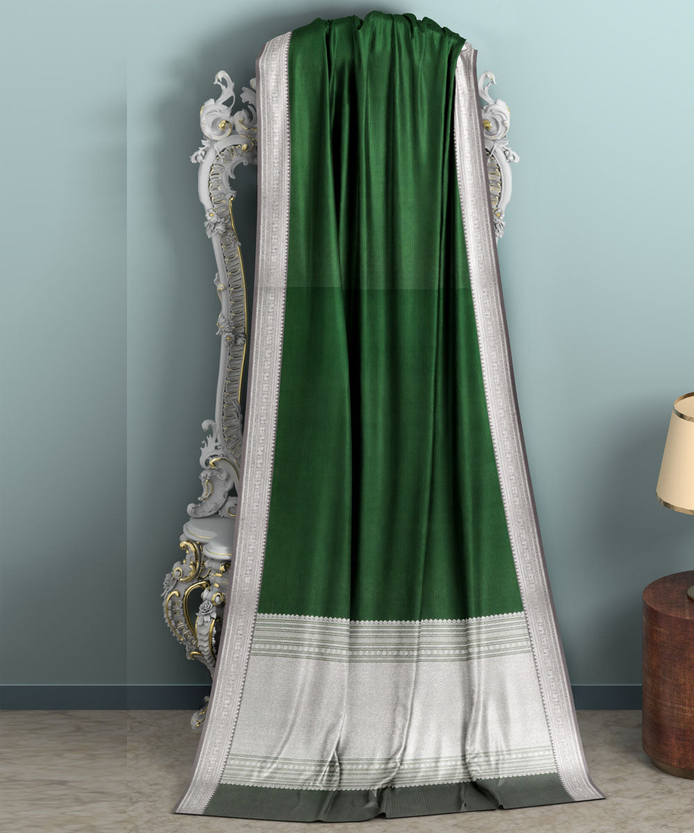 Green white silk handwoven venkatagiri saree