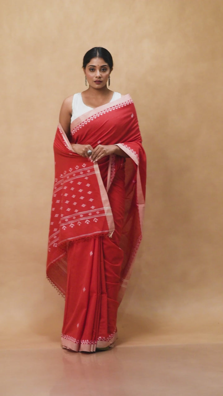 Red cotton handwoven jamdani saree