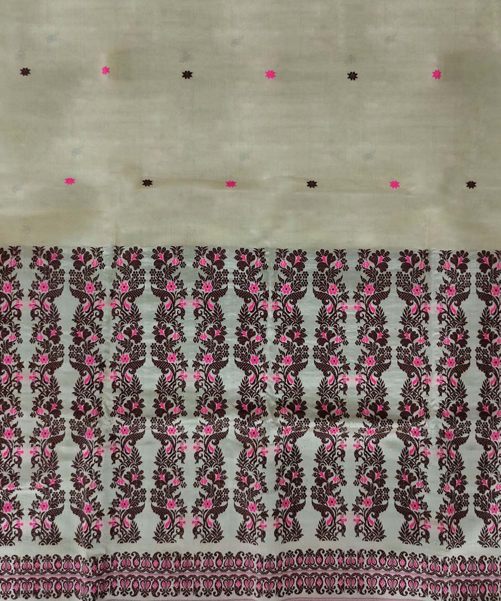 White black raw silk handwoven assam mekhela chador