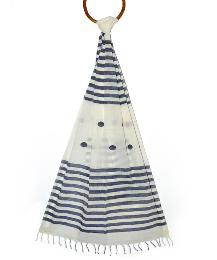 White black handwoven cotton jamdani stole