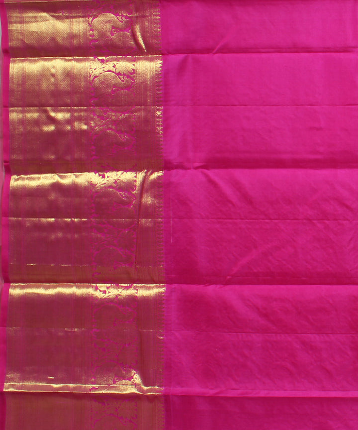 White pink handwoven karnataka brocade silk saree