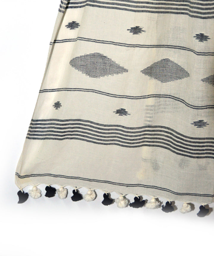 Beige handloom cotton jamdani stole