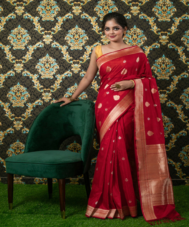 Red handloom cotton silk kadua booti banarasi saree