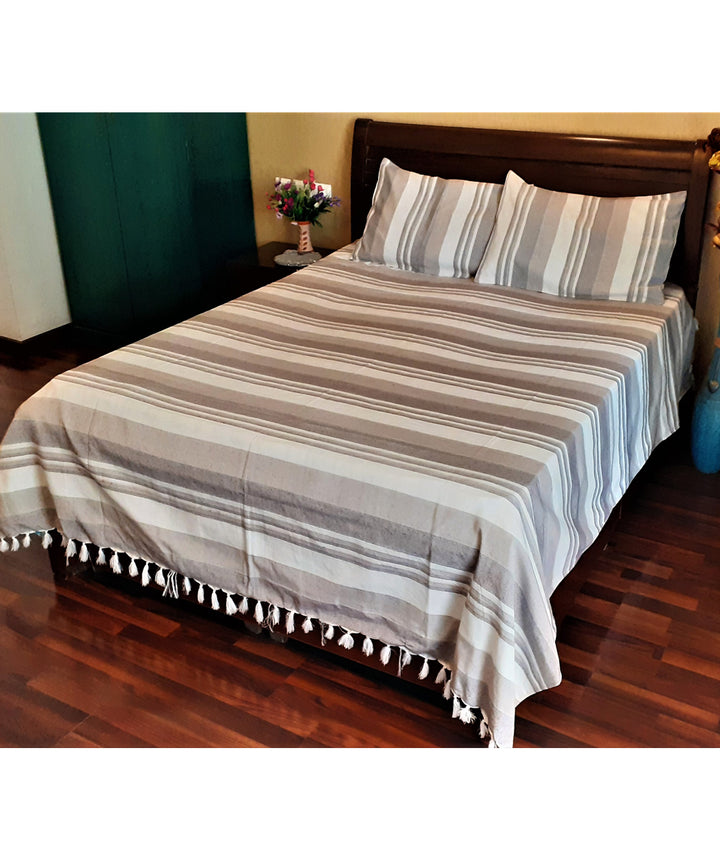 Grey white handloom cotton stripe bedsheet