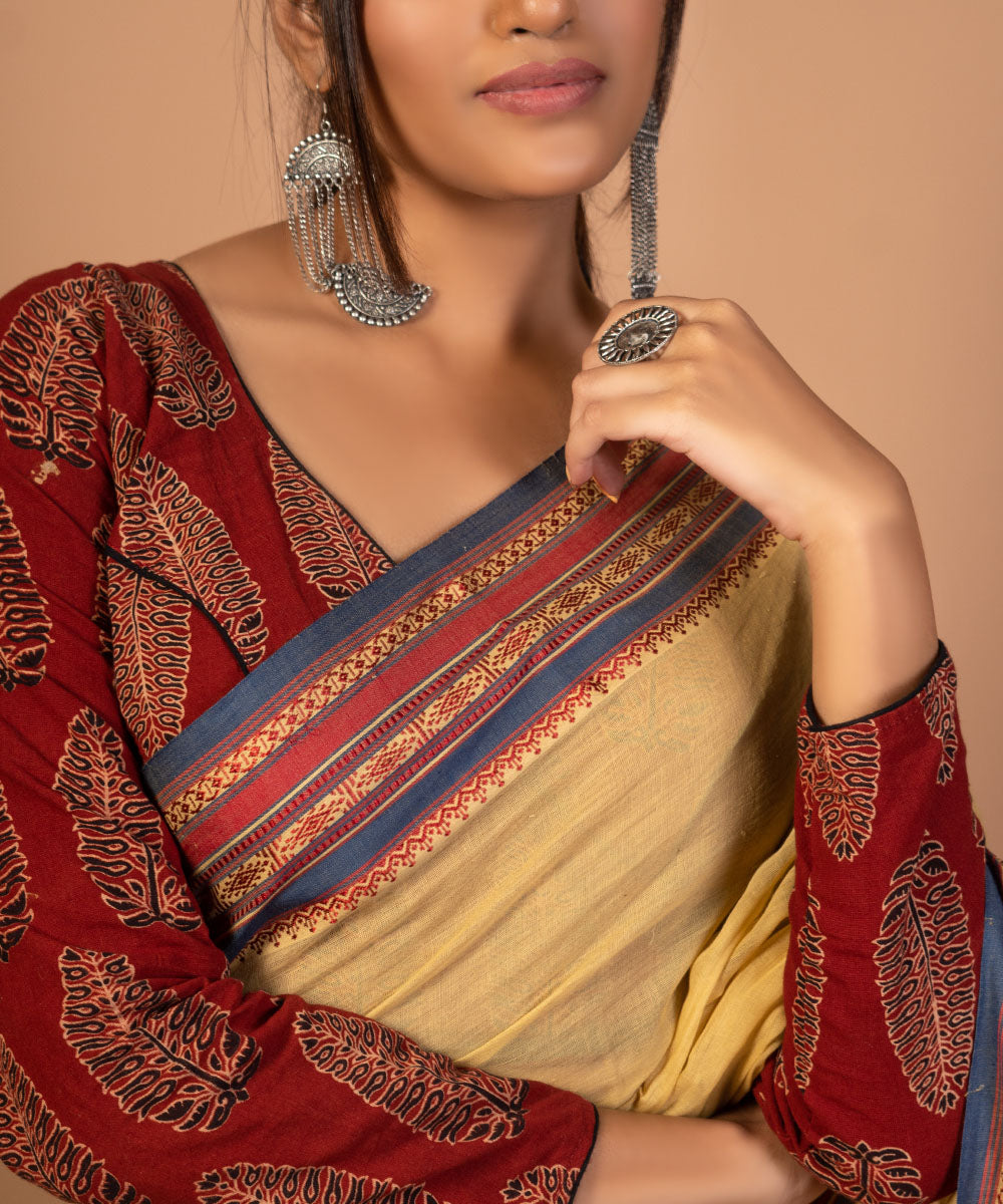 Light brown handwoven cotton jamdani saree